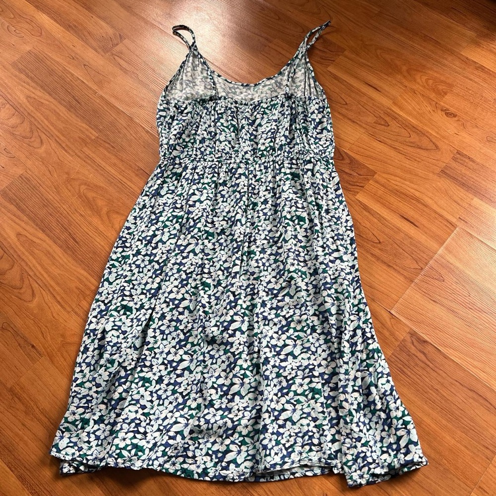 Blue and white floral dress - Picture 2 of 4